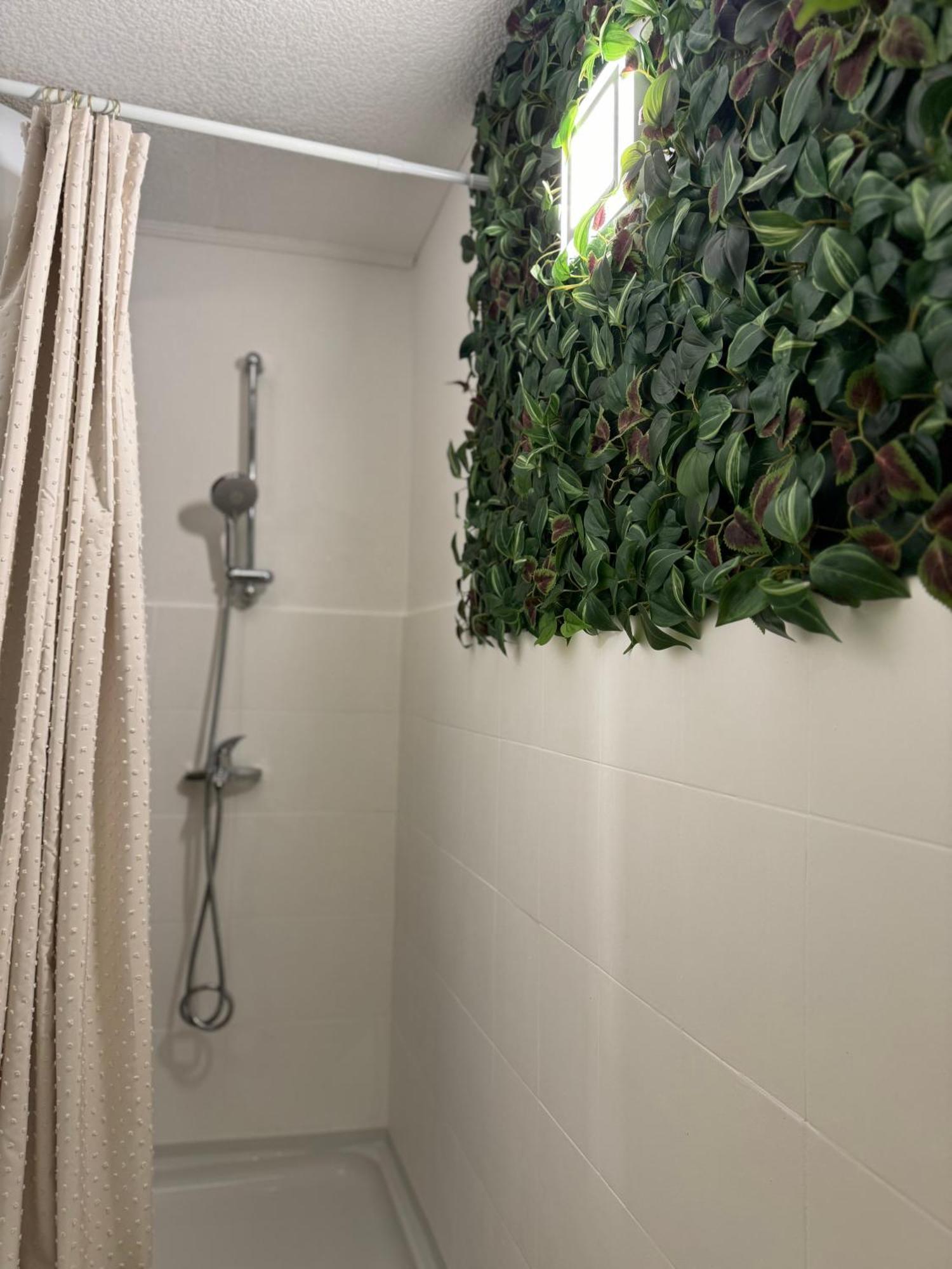 Oh La La Apartment Old Town Ровин Екстериор снимка