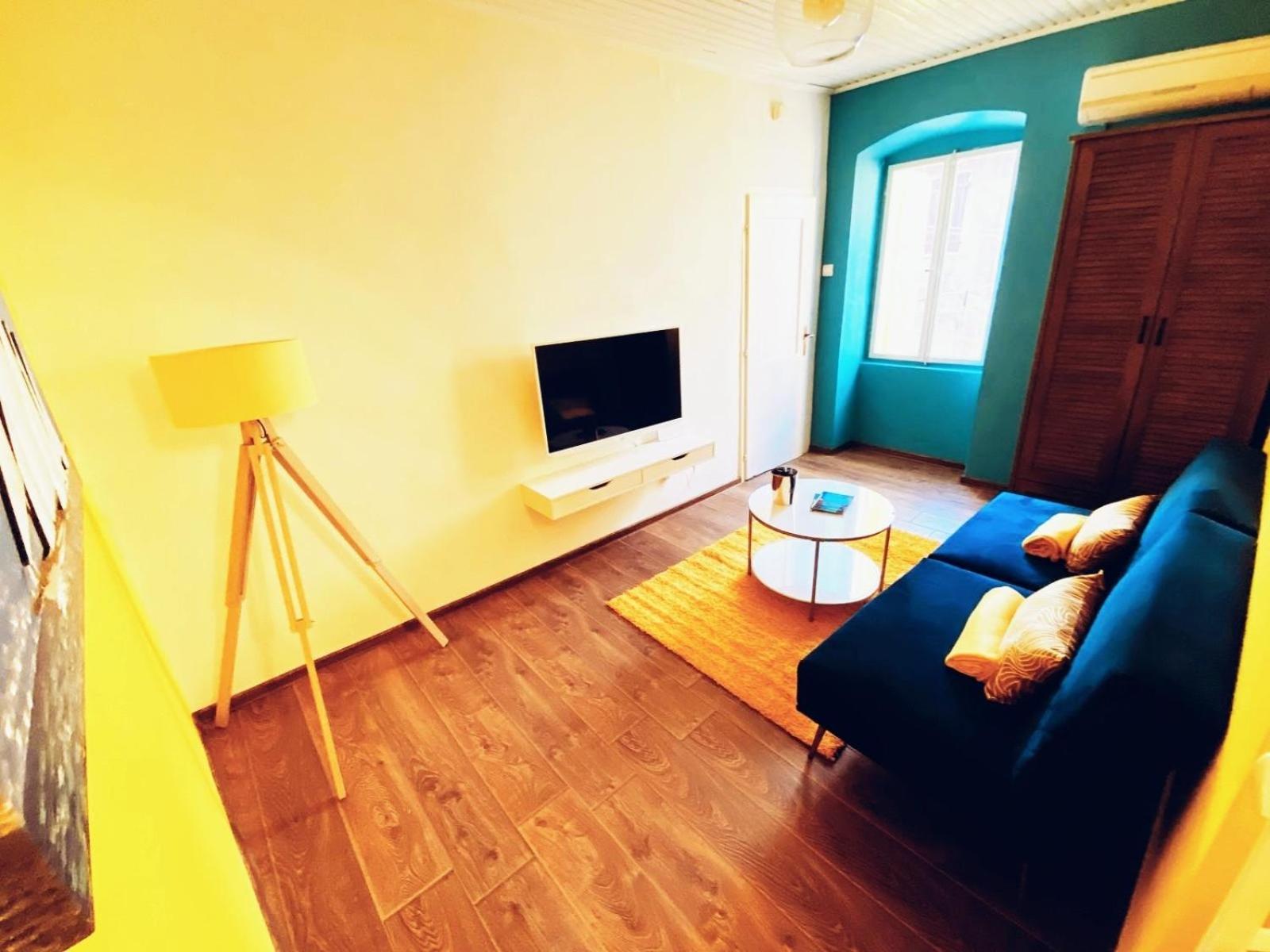 Oh La La Apartment Old Town Ровин Екстериор снимка